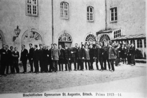 Les élèves de la classe de Première (Prima) en 1913-1914.