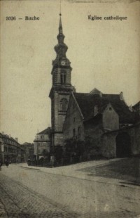La tour-clocher de l'église Sainte-Catherine au début du XXe siècle.