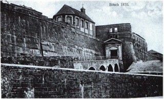 La citadelle pendant l'héroïque siège de 1870-1871.
