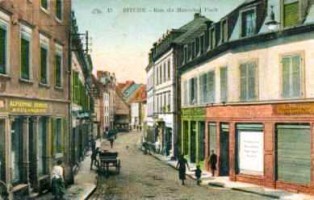 La rue du Maréchal-Foch au début du XXe siècle depuis le Scharfeneck.