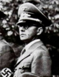 Hermann Bickler durant la seconde guerre mondiale.