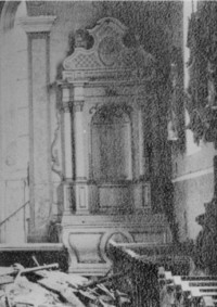 L'autel latéral droit en 1945.