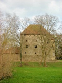 Le château du XVe siècle à Weidesheim.