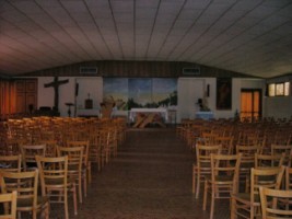 L'intérieur de la nouvelle chapelle du sanctuaire.