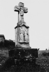 La croix date sans doute de la première moitié du XIXe siècle (photographie du service régional de l'inventaire de Lorraine).