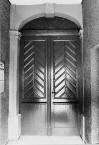 La porte de la nef (photographie du service régional de l'inventaire de Lorraine).